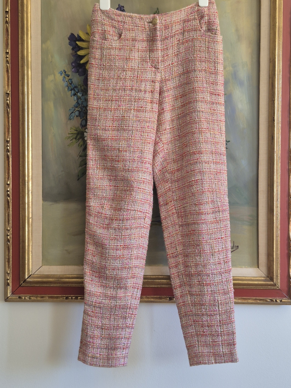 CHANEL Pink Tweed Straight-Leg Ankle Pants
